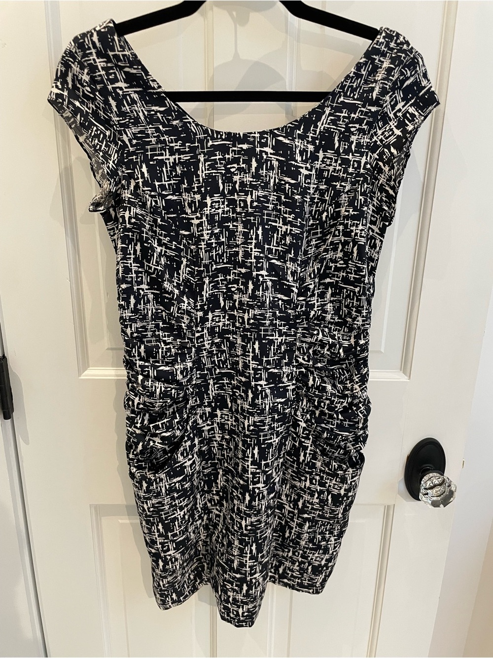 Black & White Printed Ruched Cap-Sleeve Mini Dress